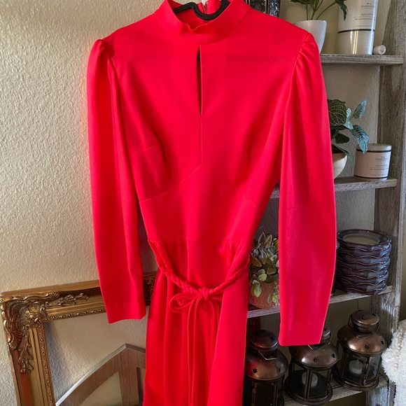 bleeker street Dresses & Skirts - VINTAGE BLEEKER STREET 70s keyhole red dress